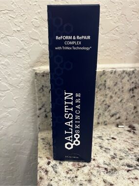 Alastin Skincare ReFORM & RePAIR Complex - Navy